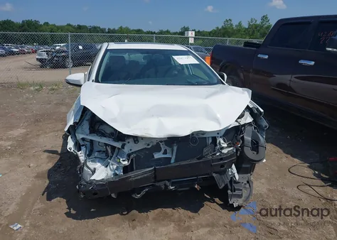 2016 Toyota Corolla S Plus из США, поврежденный, VIN 2T1BURHE7GC619681